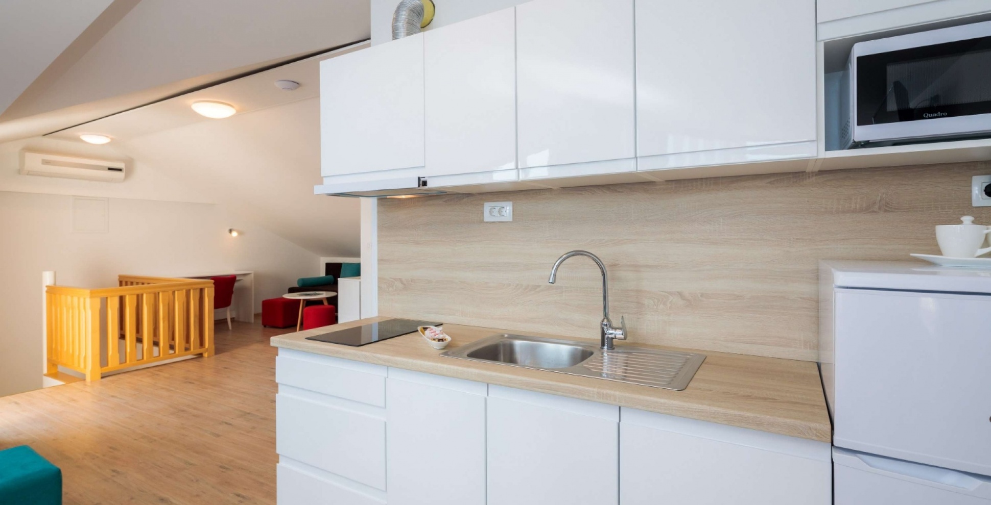 Studio apartment with sea view